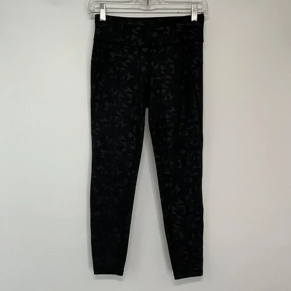NWT Sweaty Betty All Day 7/8 Length Emboss leggings Black XS Athleisure Active - Picture 2 of 11